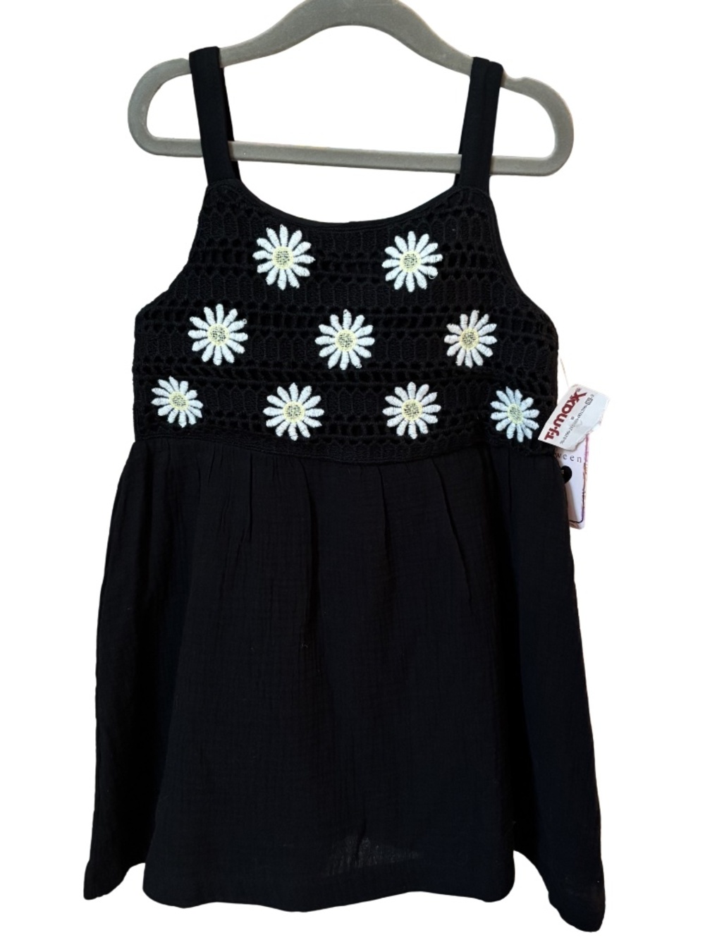 NWT Btween Girls Embroidered Daisy Flower Dress